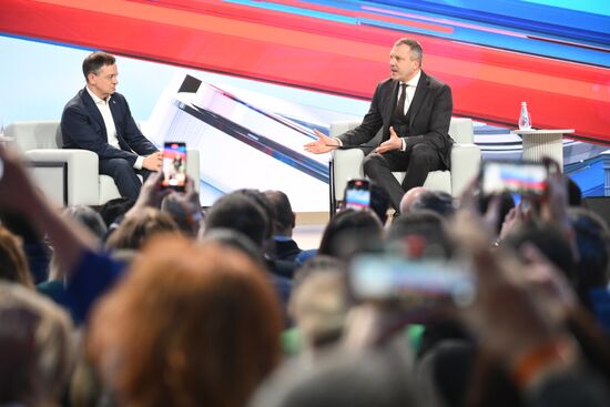 Russia Znaniye Forum