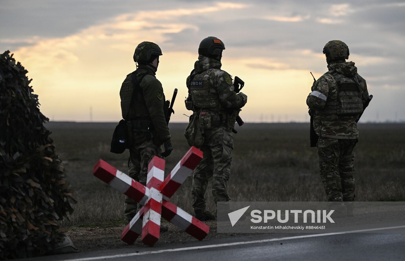 Russia Crimea Territorial Defence Training