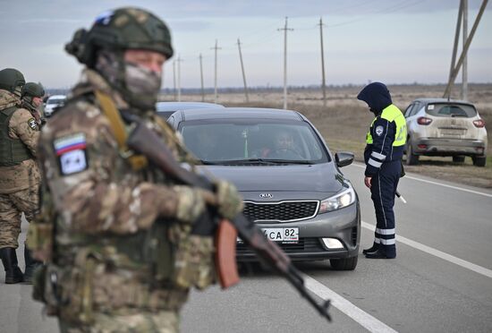 Russia Crimea Territorial Defence Training