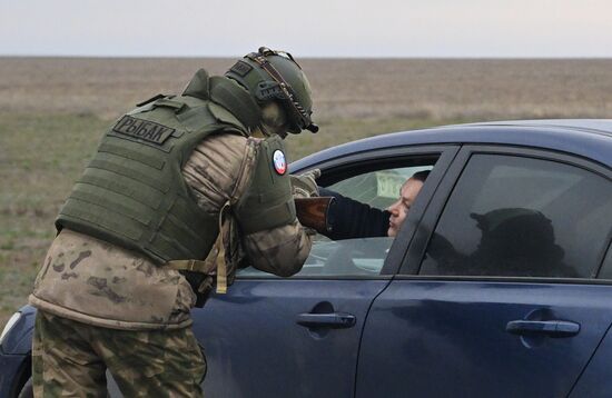 Russia Crimea Territorial Defence Training