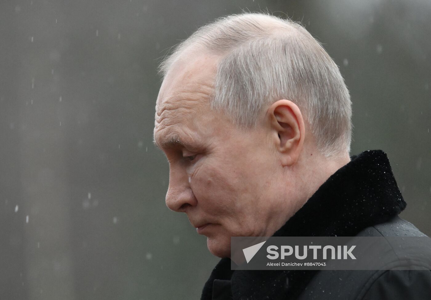 Russia Putin WWII Leningrad Siege Lifting Anniversary