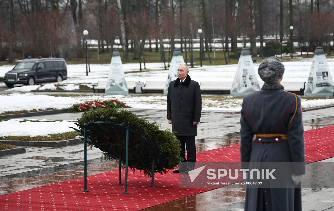 Russia Putin WWII Leningrad Siege Lifting Anniversary