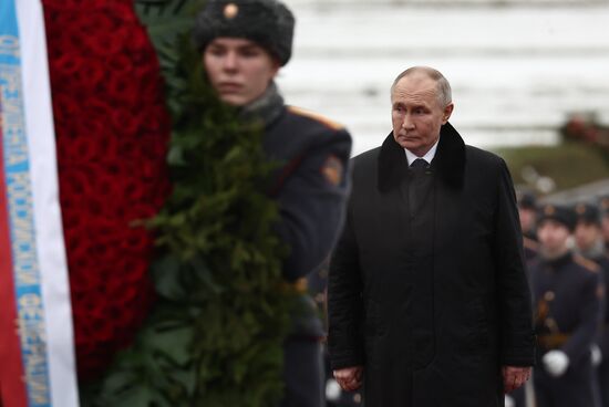 Russia Putin WWII Leningrad Siege Lifting Anniversary