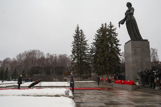 Russia Putin WWII Leningrad Siege Lifting Anniversary