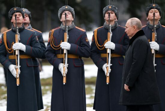 Russia Putin WWII Leningrad Siege Lifting Anniversary