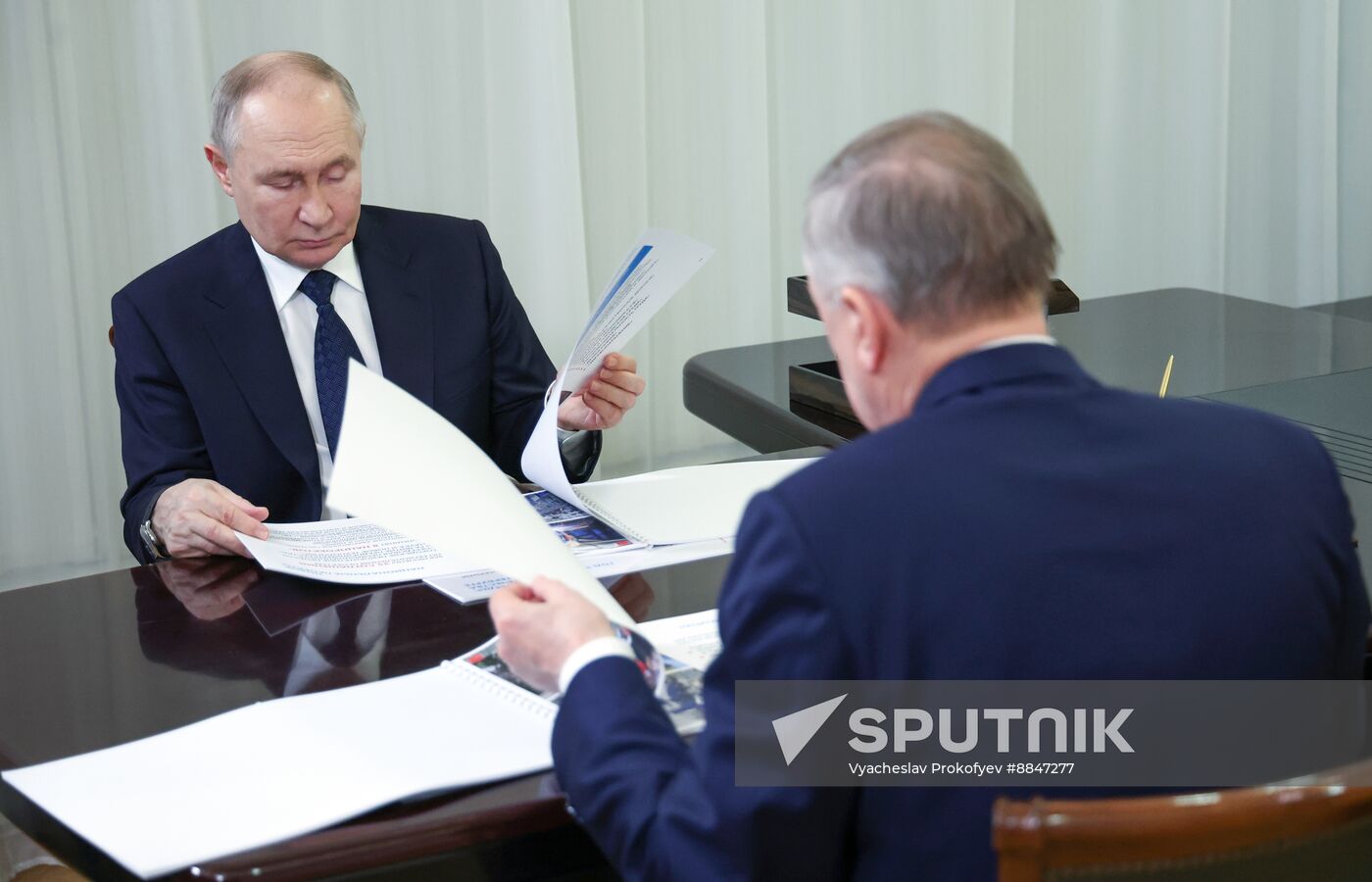 Russia Putin St Petersburg Governor