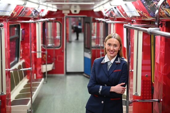 Russia Moscow Metro Themed Train