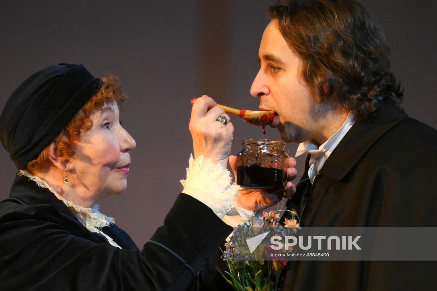 Russia Theatre Old World Landowners