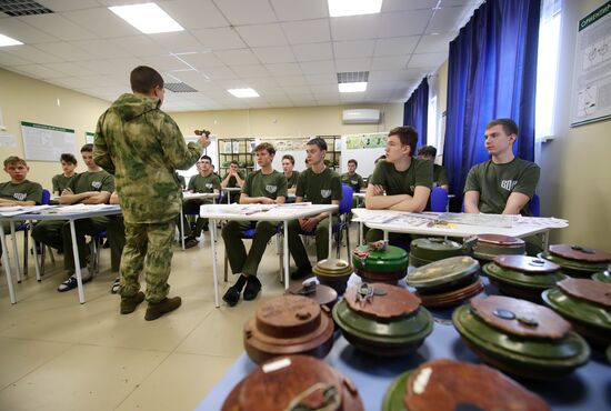 Russia Education Military Patriotic Training