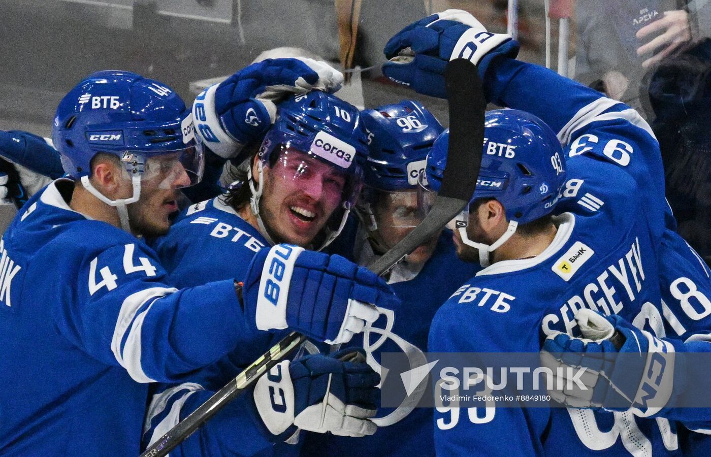 Russia Ice Hockey Kontinental League Dynamo - Torpedo