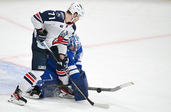 Russia Ice Hockey Kontinental League Dynamo - Torpedo