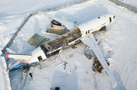 Russia Aircraft Emergency Landing Dismantling
