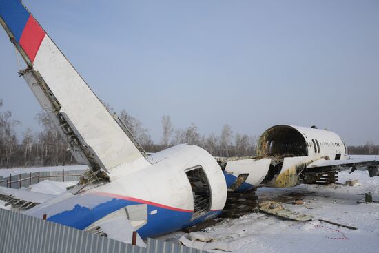 Russia Aircraft Emergency Landing Dismantling