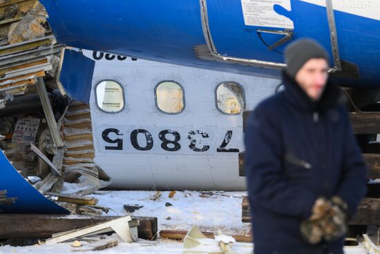 Russia Aircraft Emergency Landing Dismantling