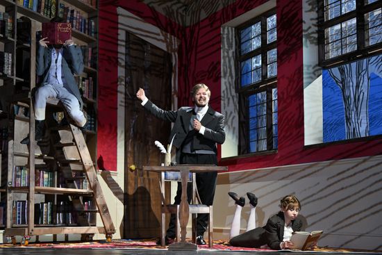 Russia Theatre Arcadia