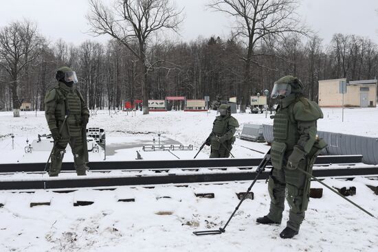 Russia Engineer Sappers Training