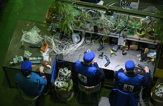 Russia Elevator Production