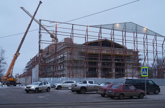 Russia DPR Theatre Rebuilding
