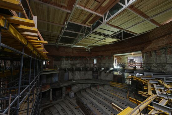 Russia DPR Theatre Rebuilding