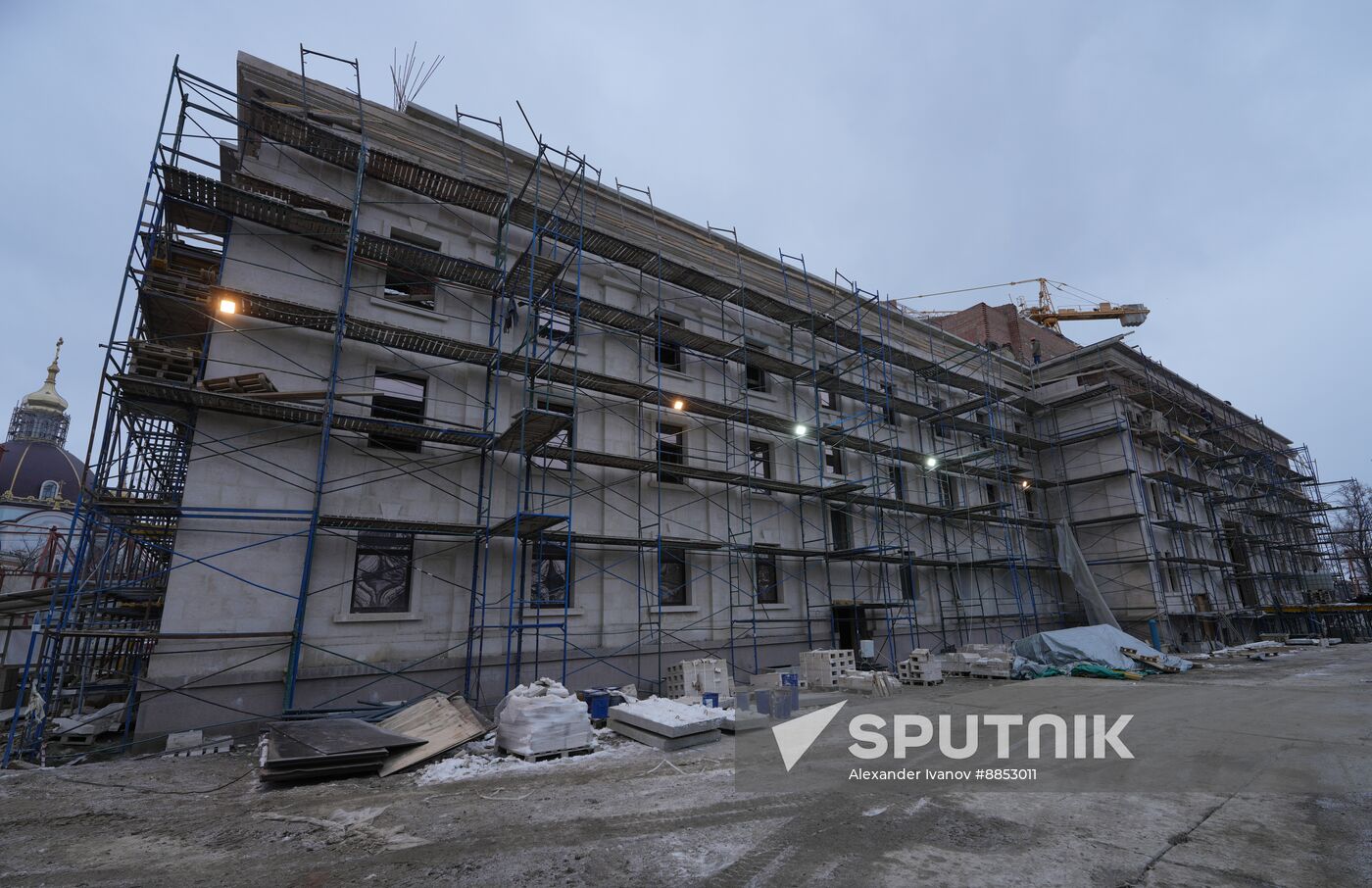 Russia DPR Theatre Rebuilding