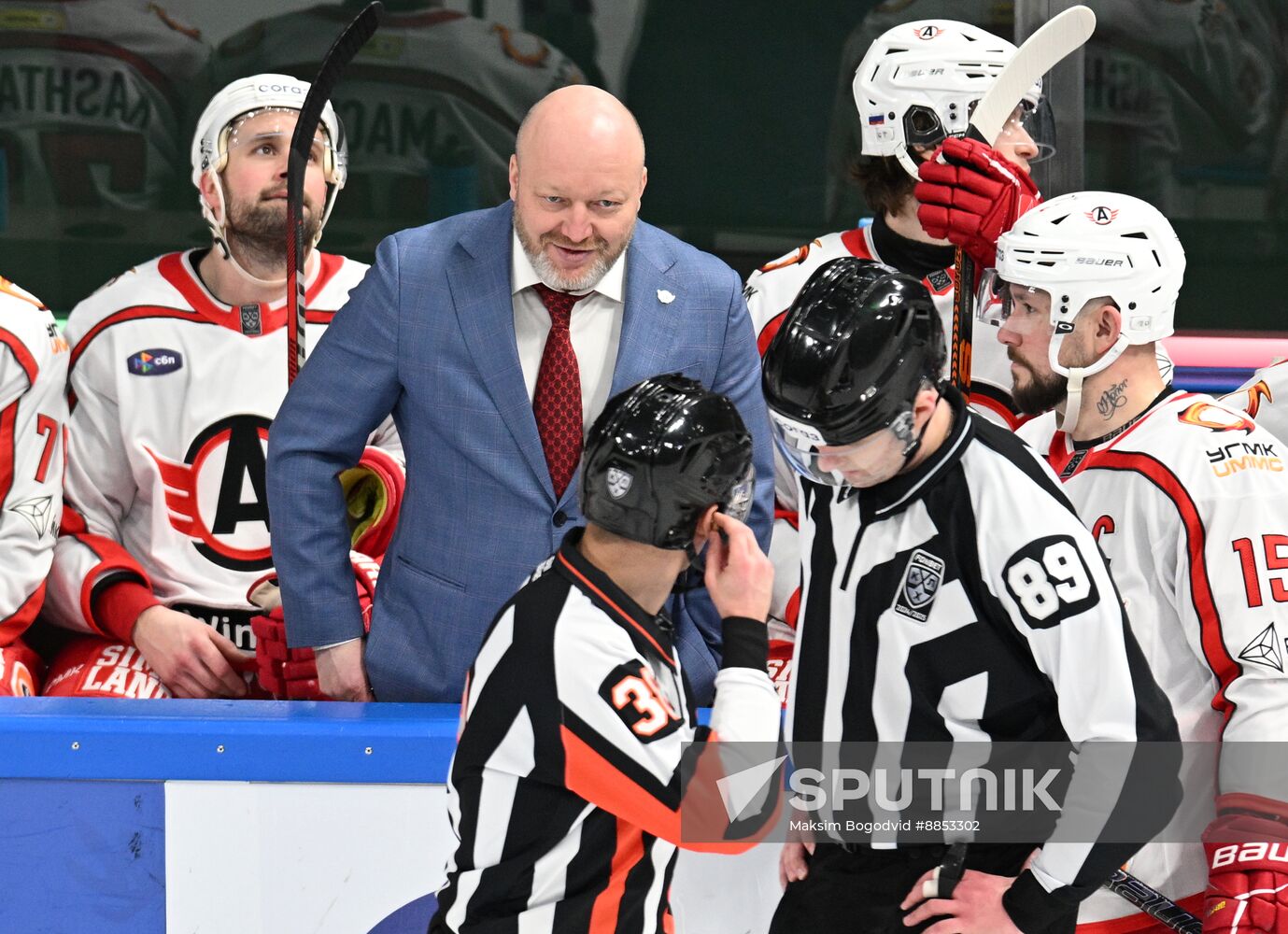 Russia Ice Hockey Kontinental League Ak Bars - Avtomobilist