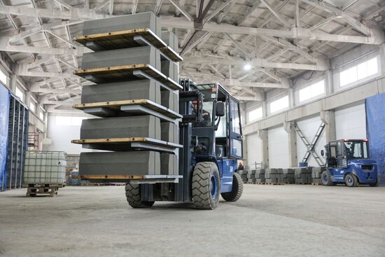 Russia DPR Crushed Granite Mining