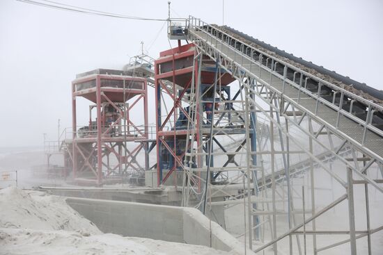 Russia DPR Crushed Granite Mining