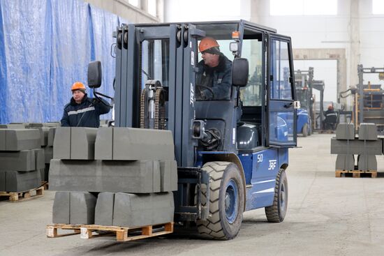 Russia DPR Crushed Granite Mining