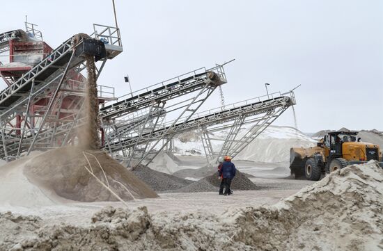 Russia DPR Crushed Granite Mining