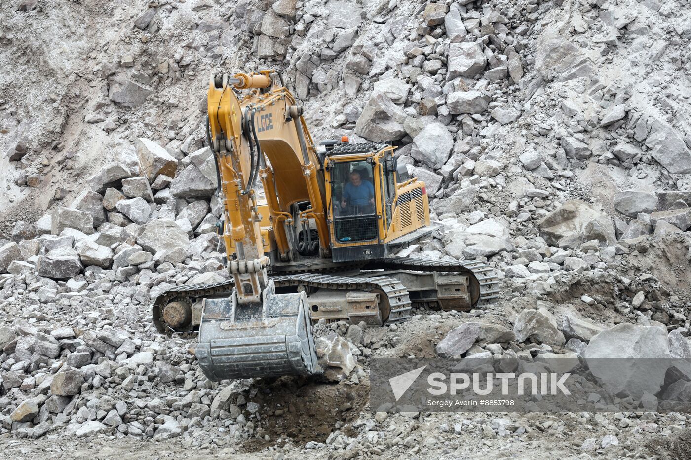 Russia DPR Crushed Granite Mining