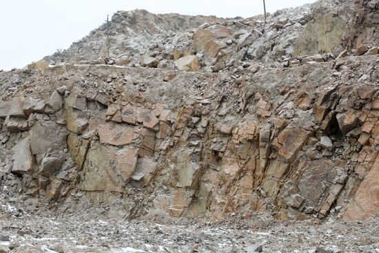 Russia DPR Crushed Granite Mining
