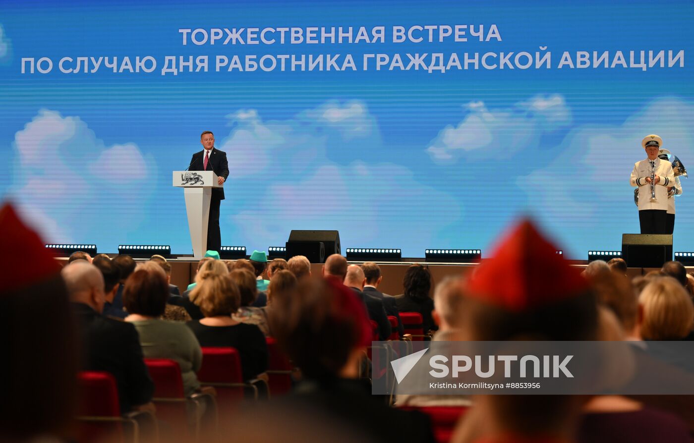 Russia Civil Aviation Worker's Day