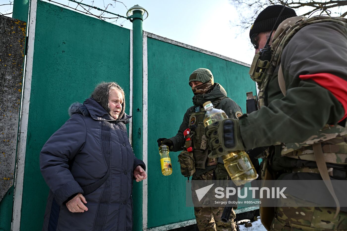 Russia Ukraine Kursk Attack Humanitarian Aid
