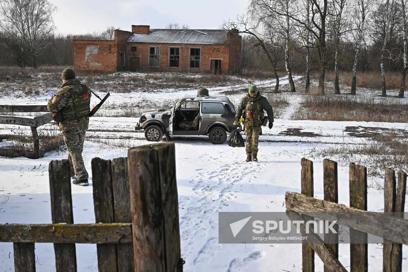 Russia Ukraine Kursk Attack Humanitarian Aid