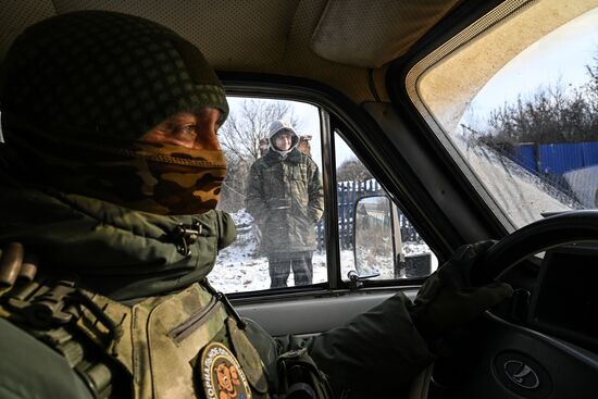 Russia Ukraine Kursk Attack Humanitarian Aid