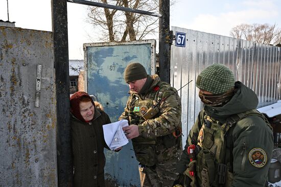 Russia Ukraine Kursk Attack Humanitarian Aid