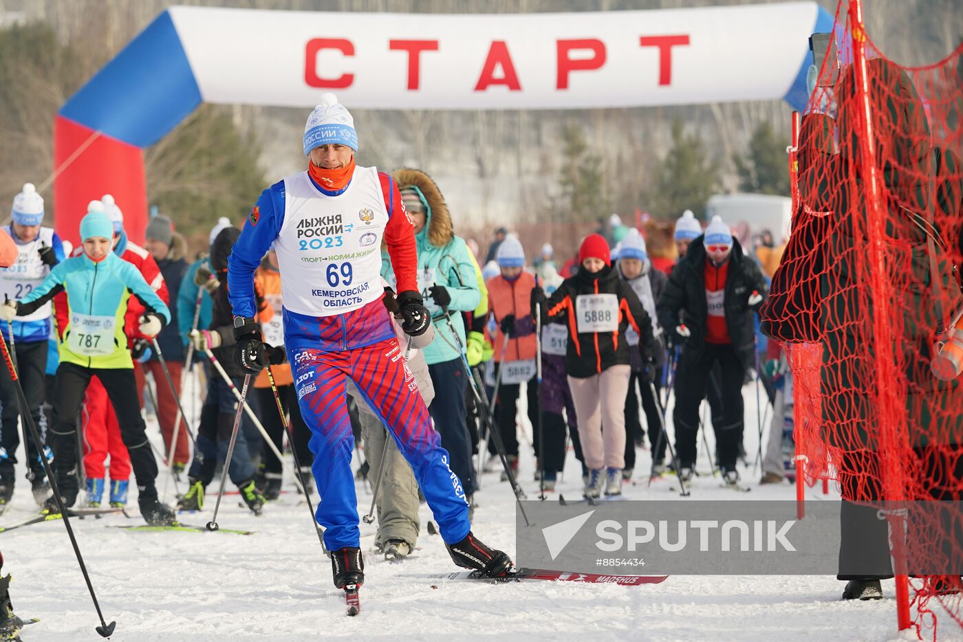 Russia Mass Ski Race