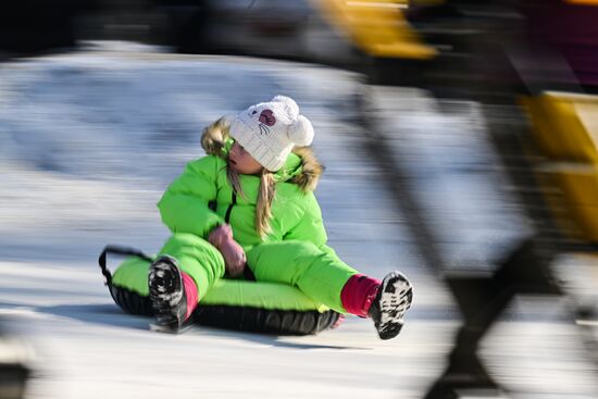Russia Winter Leisure