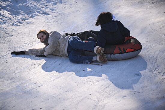 Russia Winter Leisure