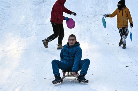 Russia Winter Leisure