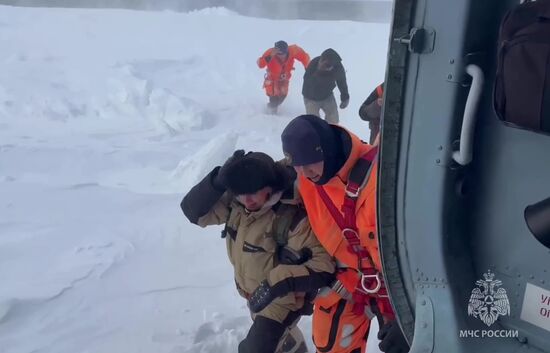 Russia Fishermen Rescue Operation
