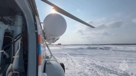 Russia Fishermen Rescue Operation