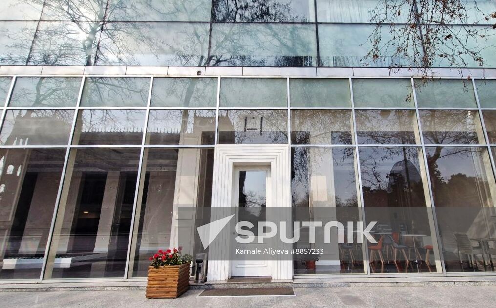 Azerbaijan Russian House Closure