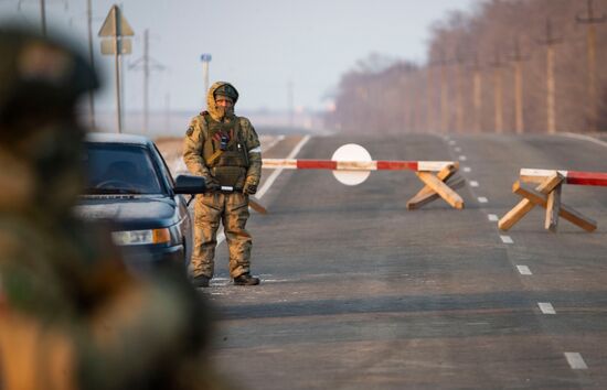 Russia Crimea Territorial Defence Training