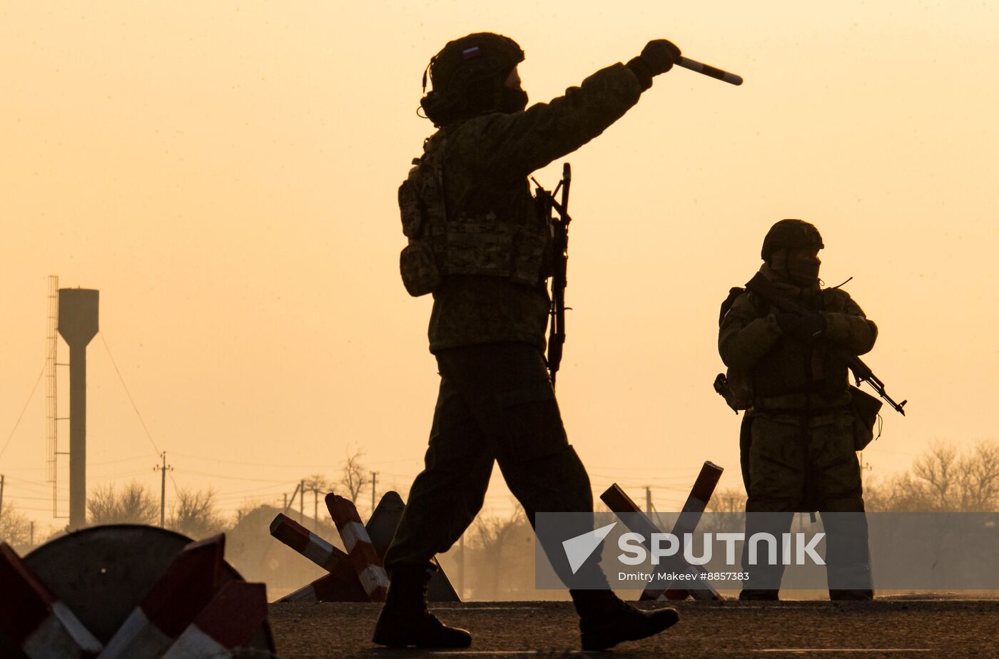 Russia Crimea Territorial Defence Training