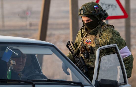 Russia Crimea Territorial Defence Training