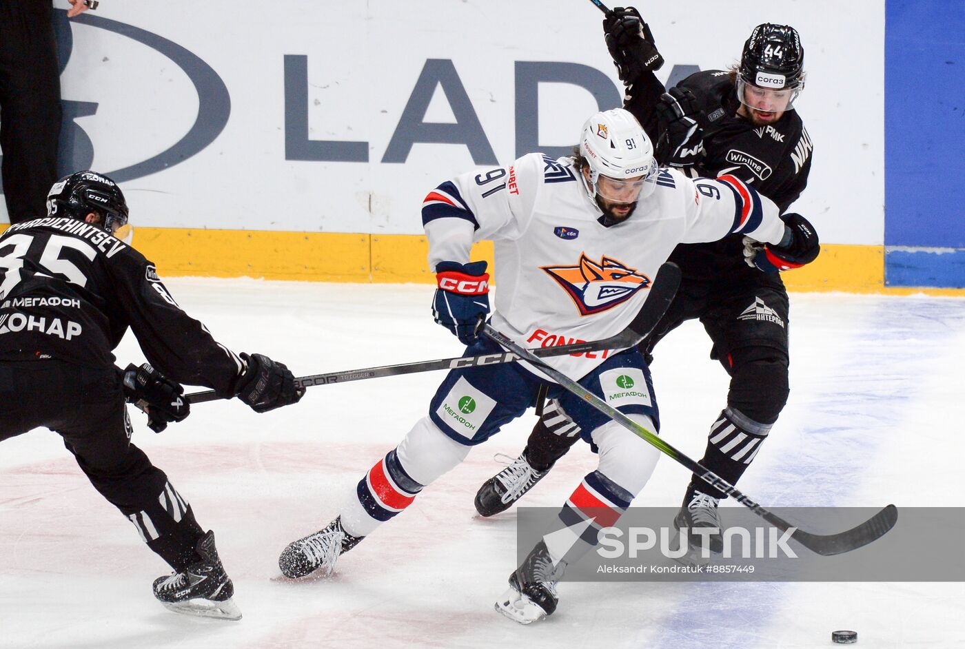 Russia Ice Hockey Kontinental League Traktor - Metallurg