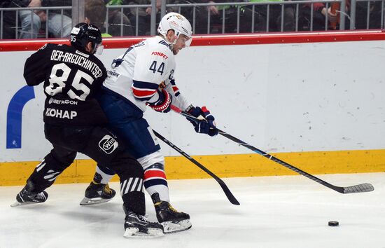 Russia Ice Hockey Kontinental League Traktor - Metallurg