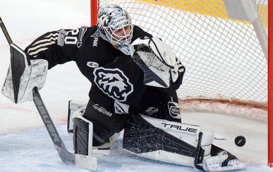 Russia Ice Hockey Kontinental League Traktor - Metallurg