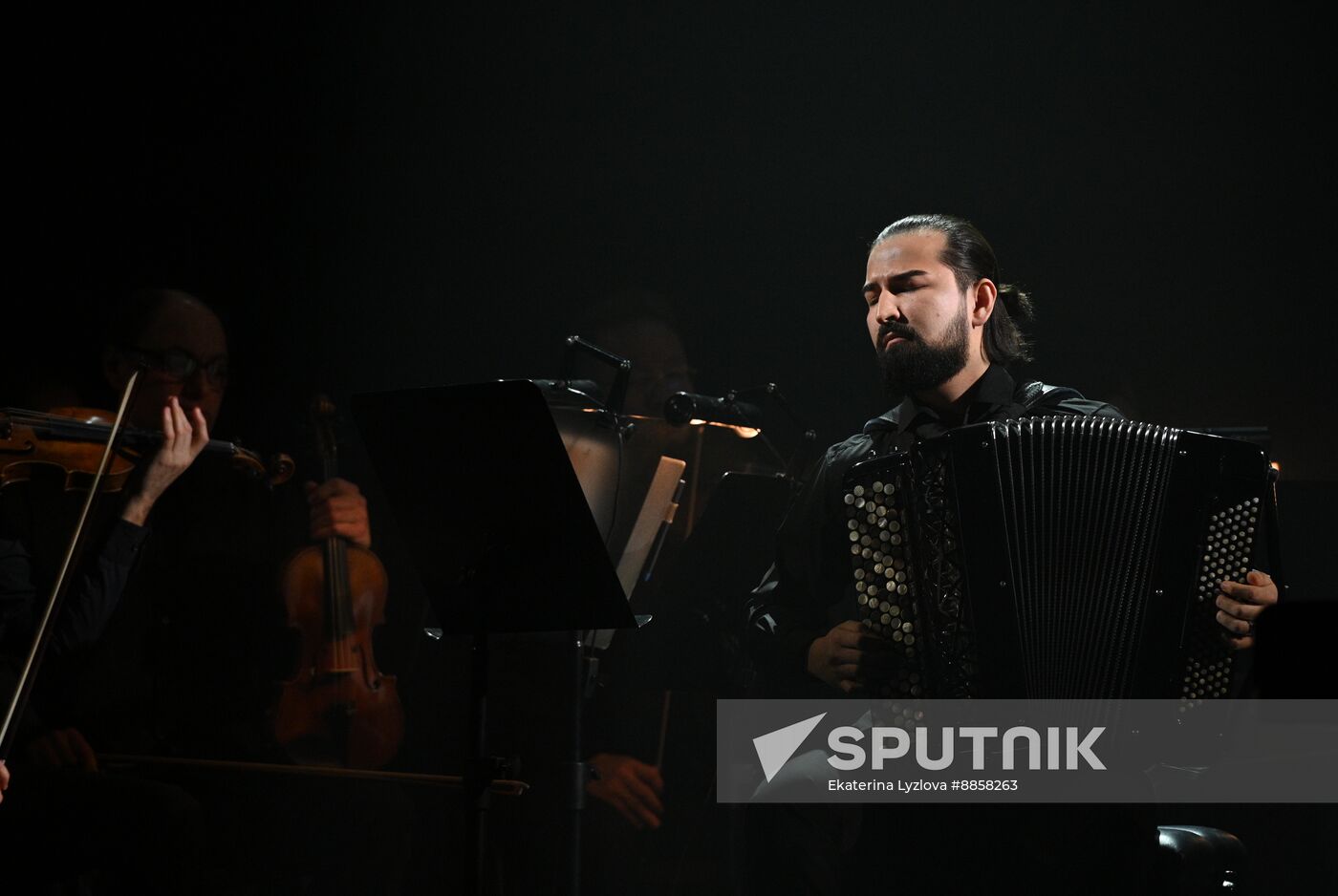 Russia Winter International Arts Festival